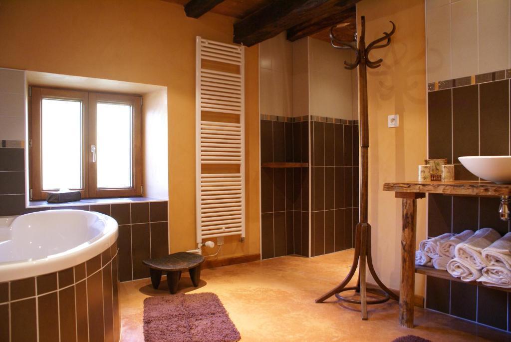 Chambres D'Hotes Les Charmettes Rang Room photo